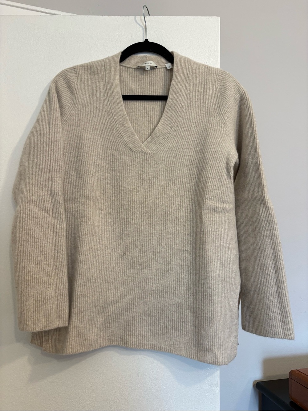 Vince ribbed sweater - size medium